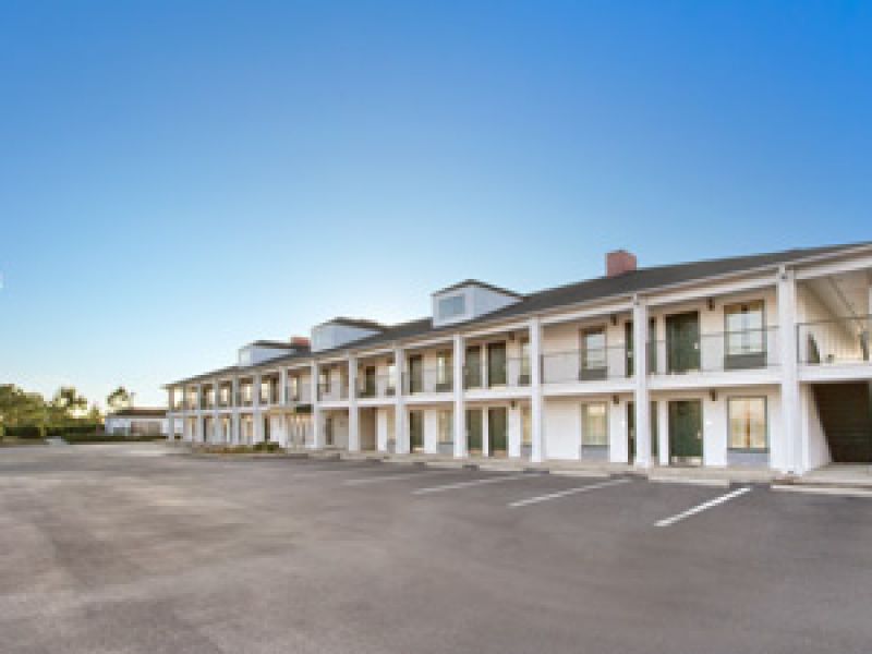 Baymont Inn Suites VisitNC Com   Baymont Inn Dunn Fit(800,600).276dc579 